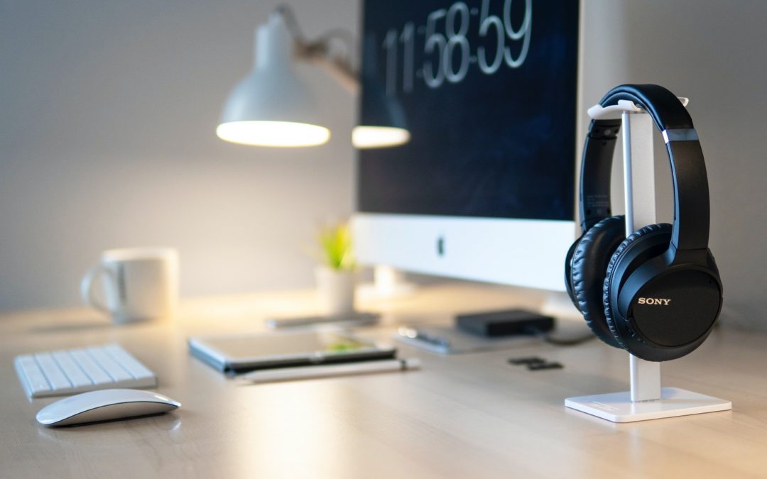 Image of a beautiful desk